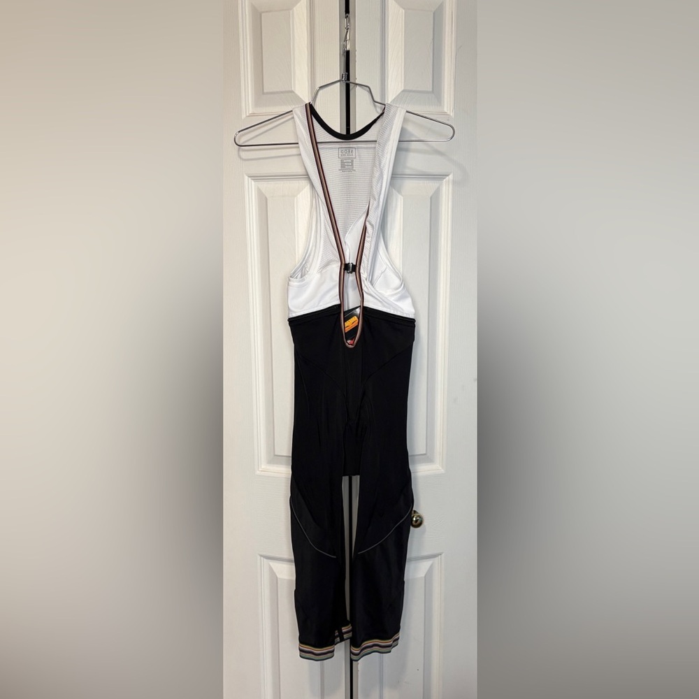 Ladies 3/4 length bibshorts with cycling chamois